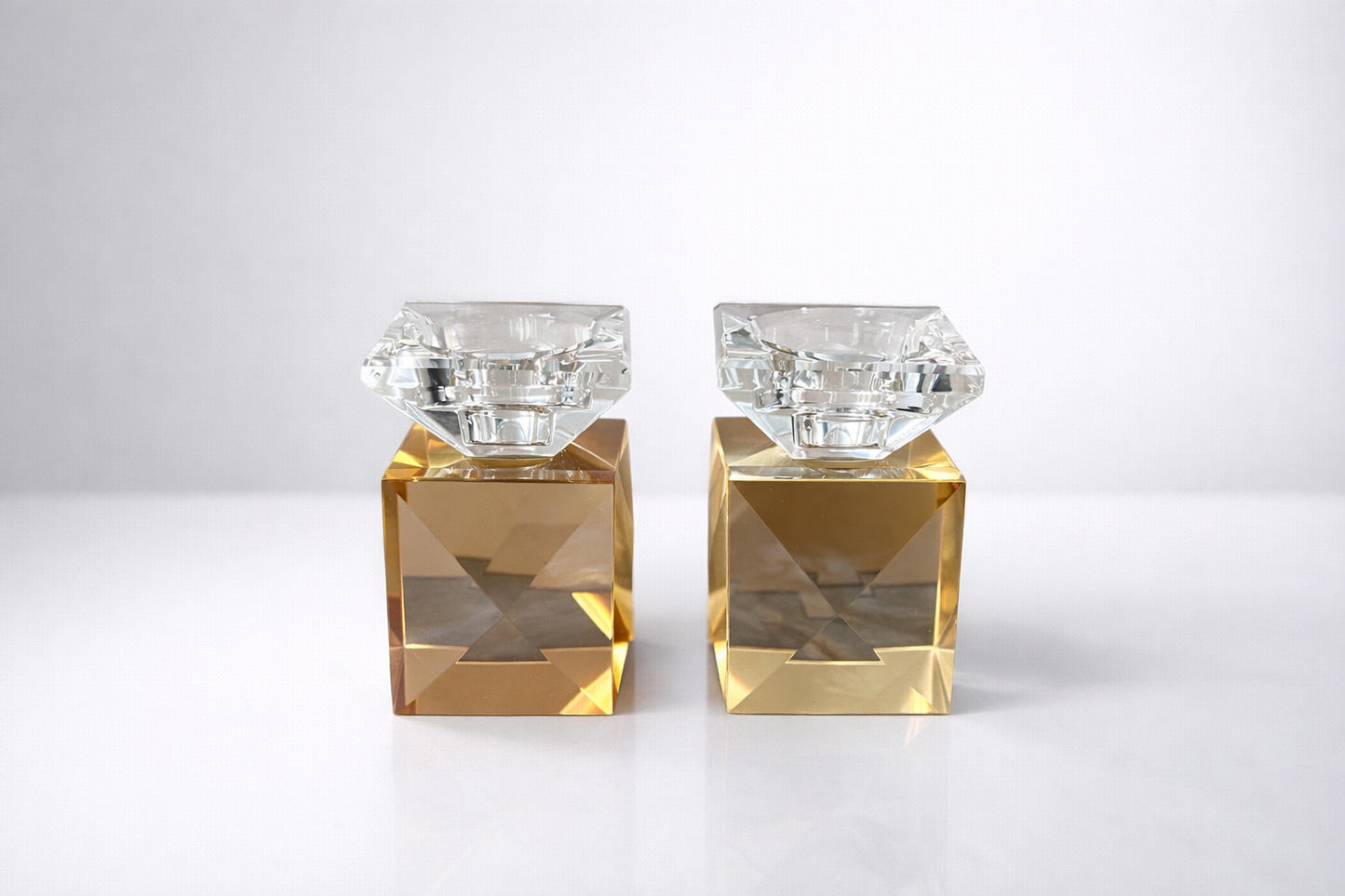 זוג פמוטי קריסטל זהב